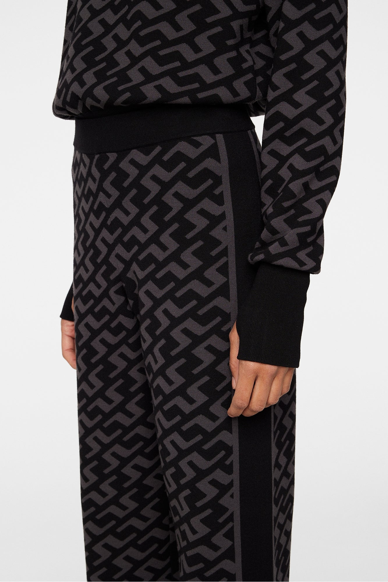 Women | Kera Knitted Pant | Bias Bridge Black