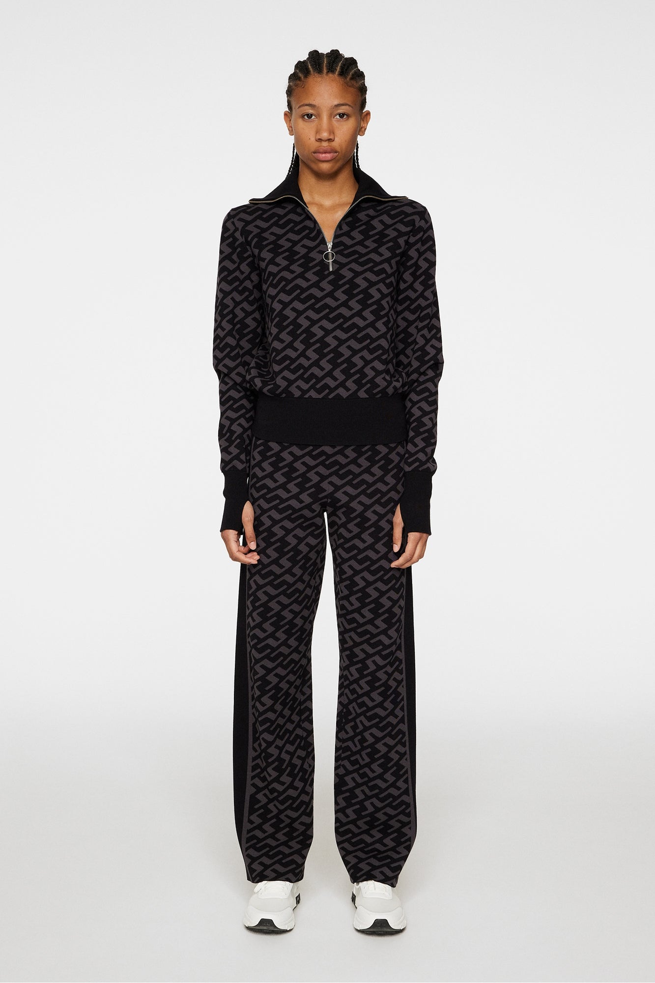 Women | Kerla Knitted Zip Sweater | Bias Bridge Black