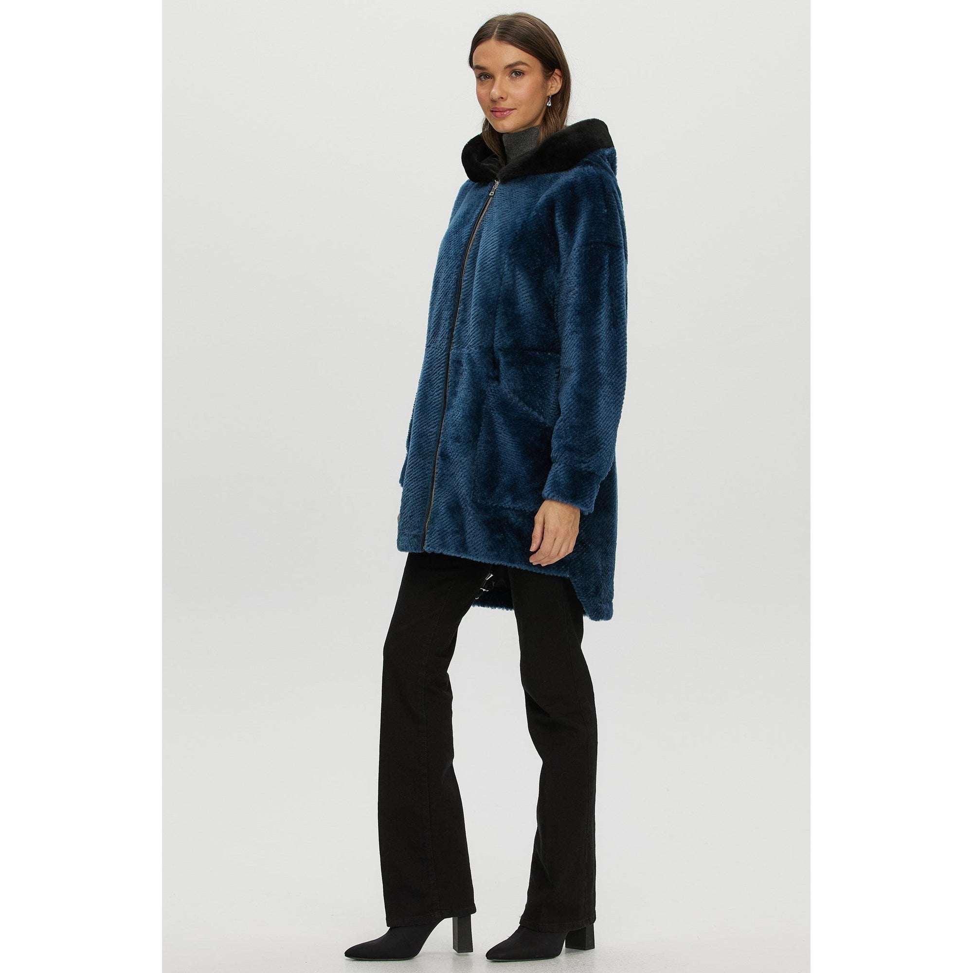 Women | Shearling Lamb Parka | Blue