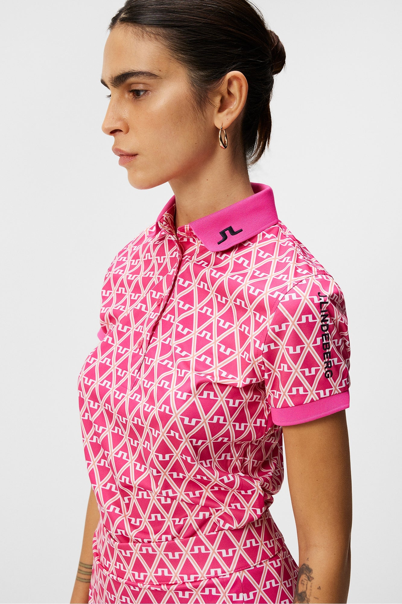 Women | Tour Tech Print Polo | Geo Fuchsia Purple