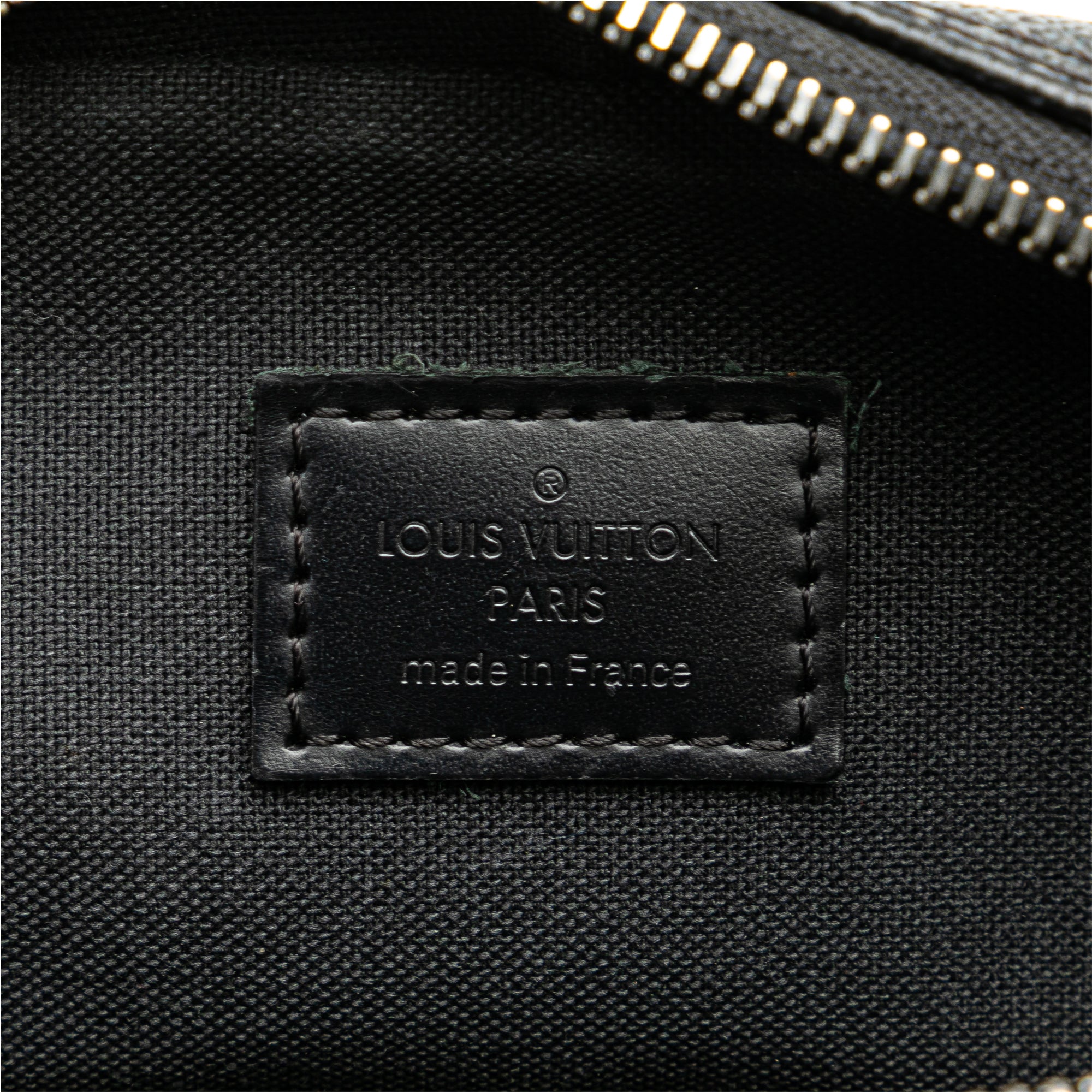 Louis Vuitton | Pre-Owned Damier Graphite Rem | Black