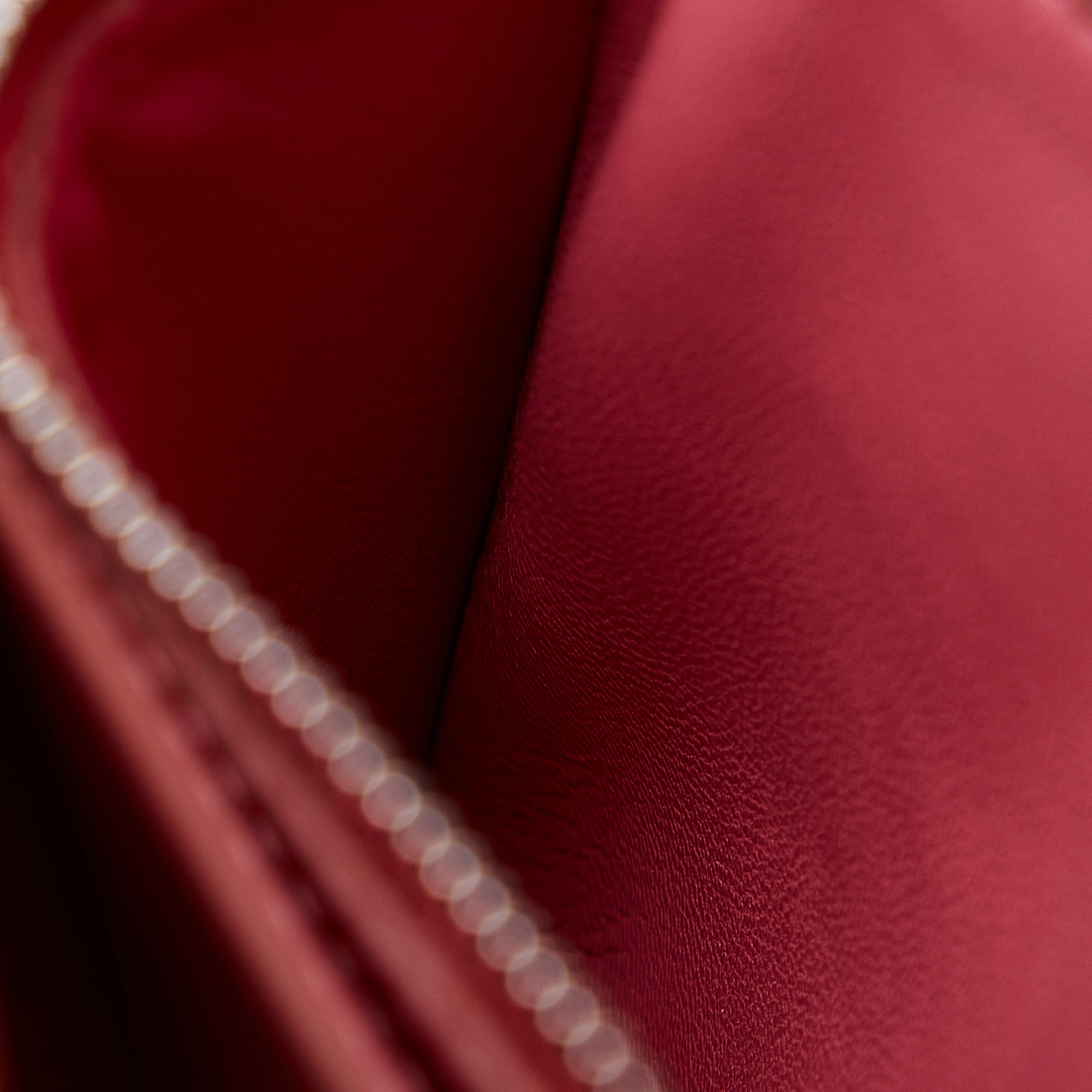 Celine | Pre-Owned Medium Calfskin Classic Box | Pink/Blush