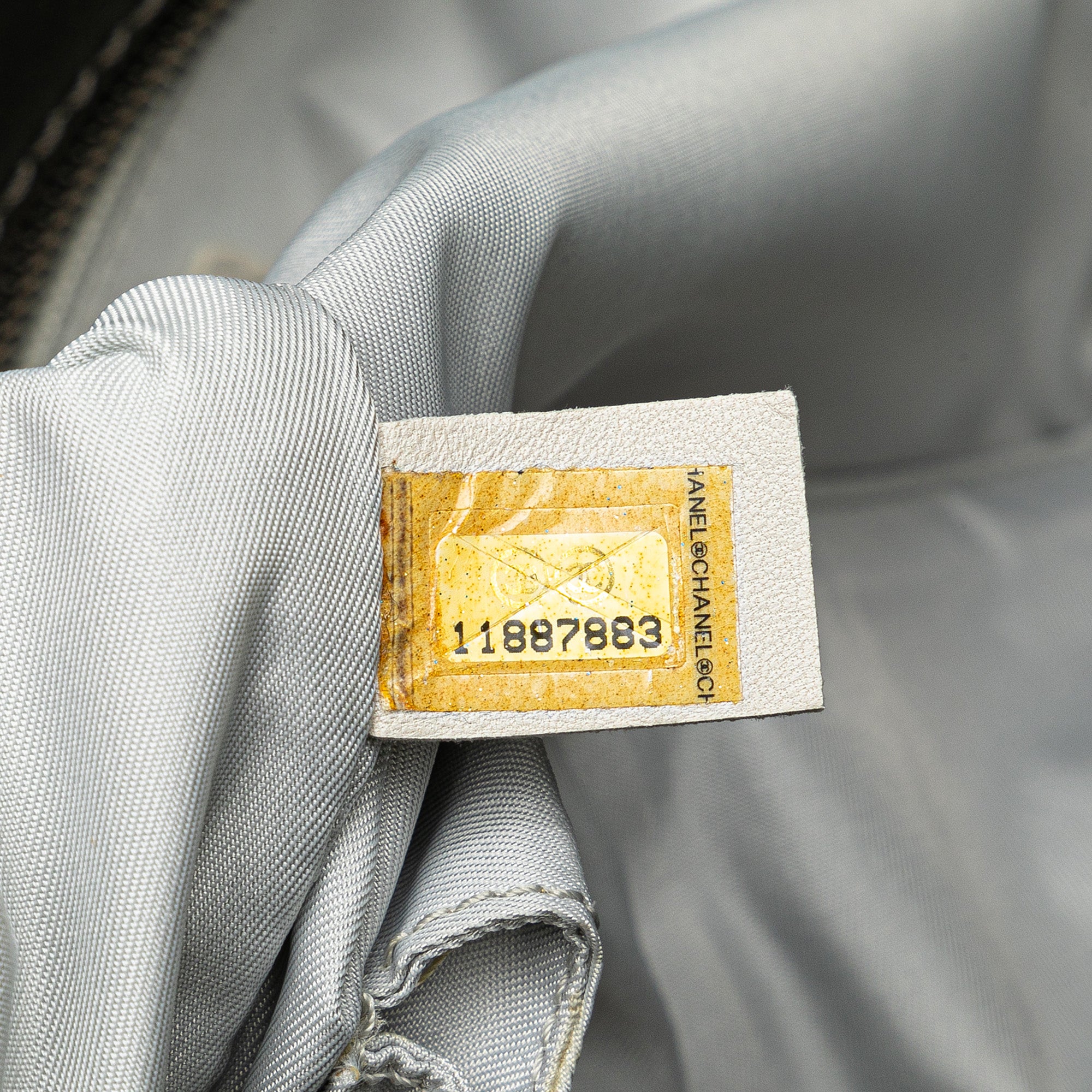 Chanel | Pre-Owned Small Bicolor Paris-Biarritz Tote | GrayWhite/Ivory