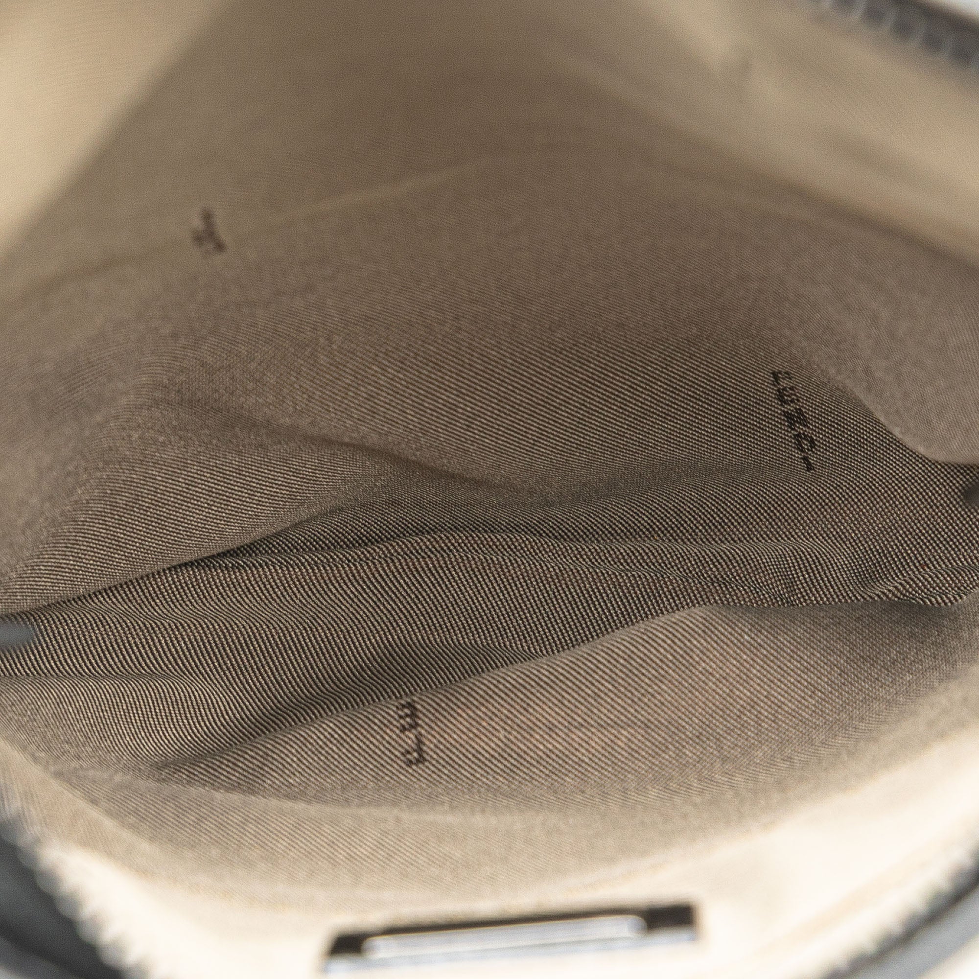 Fendi | Pre-Owned Zucchino Canvas Crossbody | Beige/Black