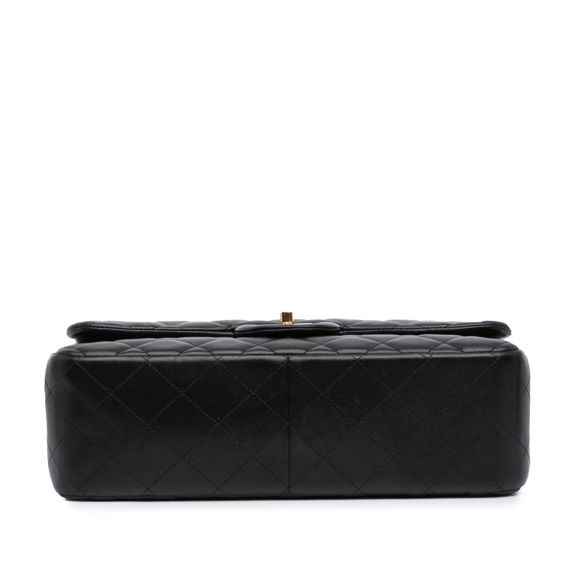 Chanel | Pre-Owned Jumbo Classic Lambskin Double Flap | Black