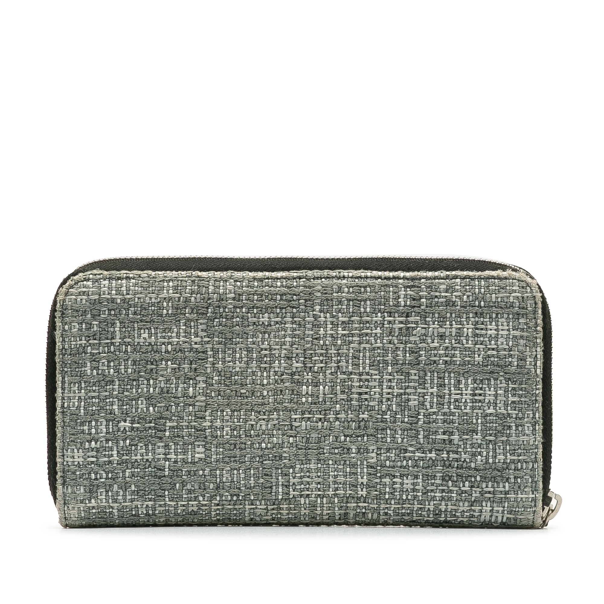 Chanel | Pre-Owned Tweed Deauville Continental Wallet | Gray