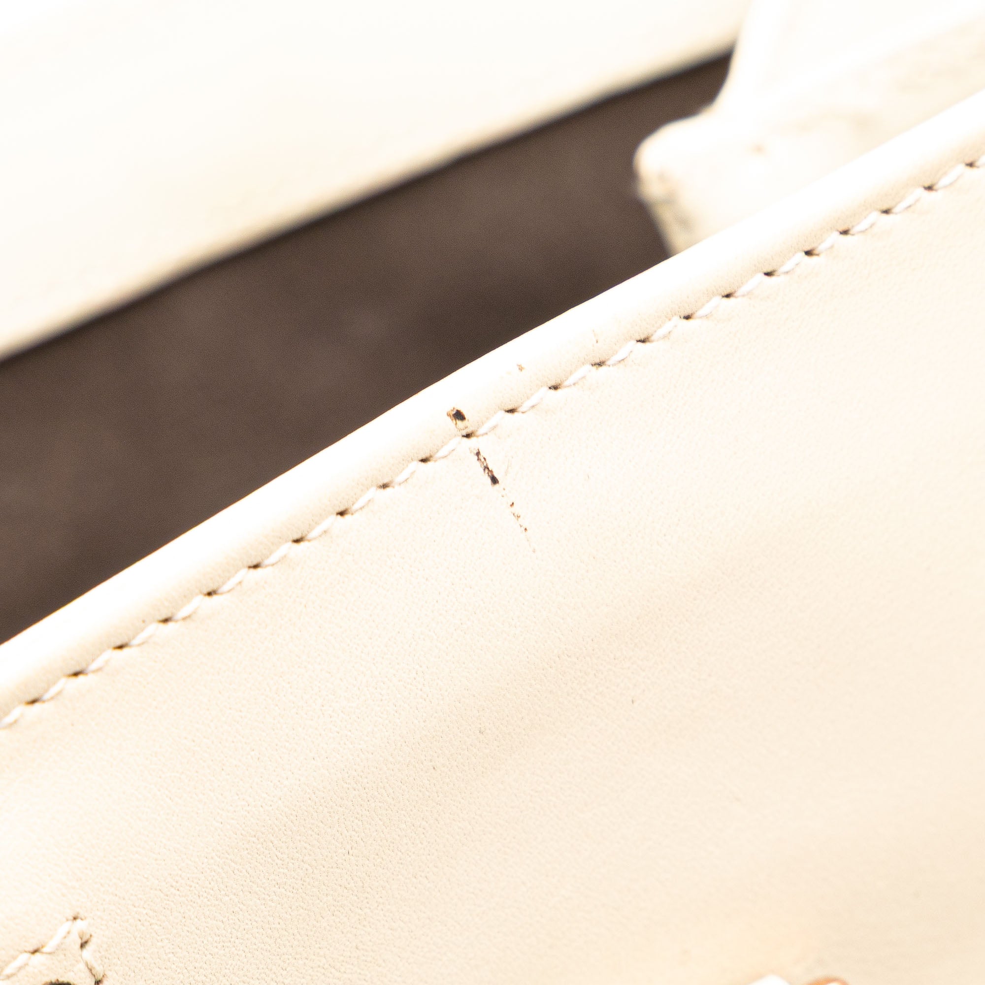 Gucci | Pre-Owned Calfskin and GG Canvas Nailhead Tote | White/Ivory