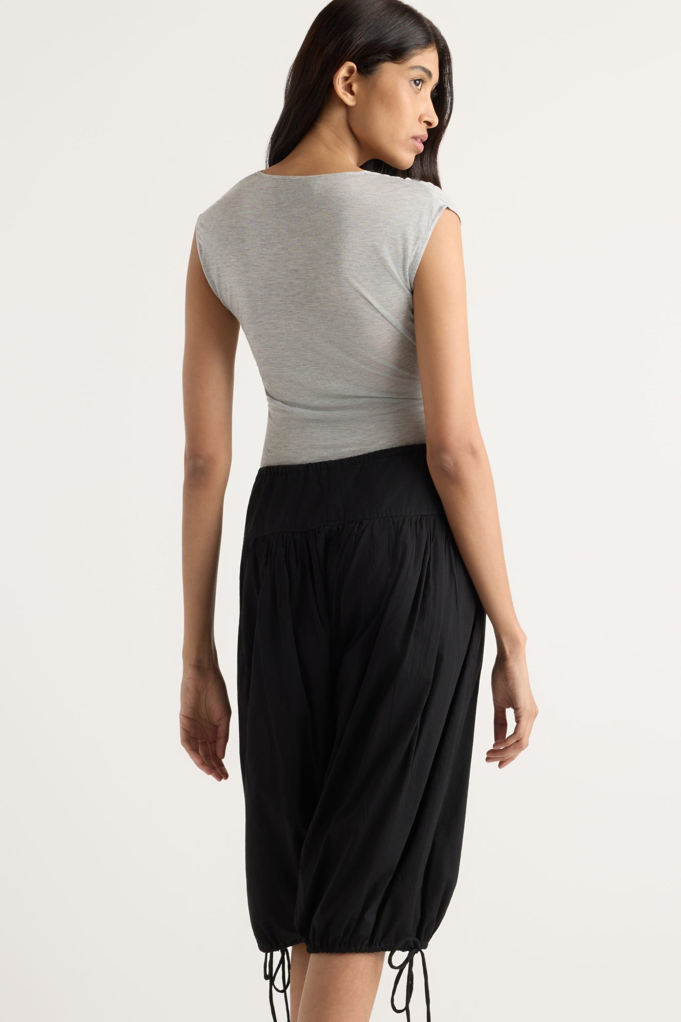 Arya | Aayat Wide-Leg Balloon Short in Size Small