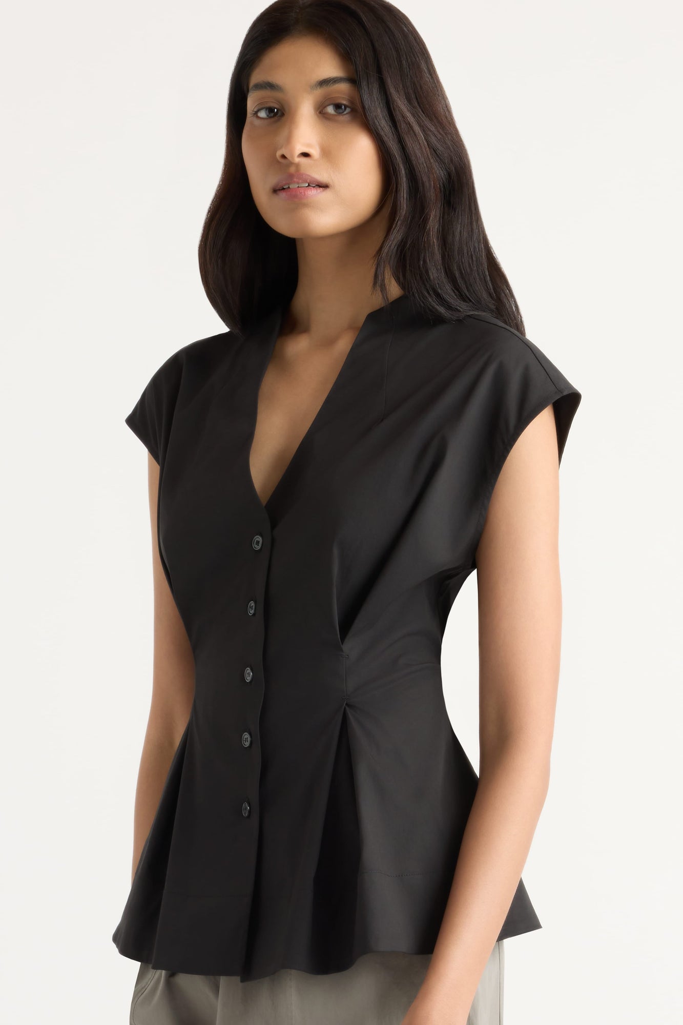 Arya | Acacia Cinch-Waist Sculpted Blouse in Size Small