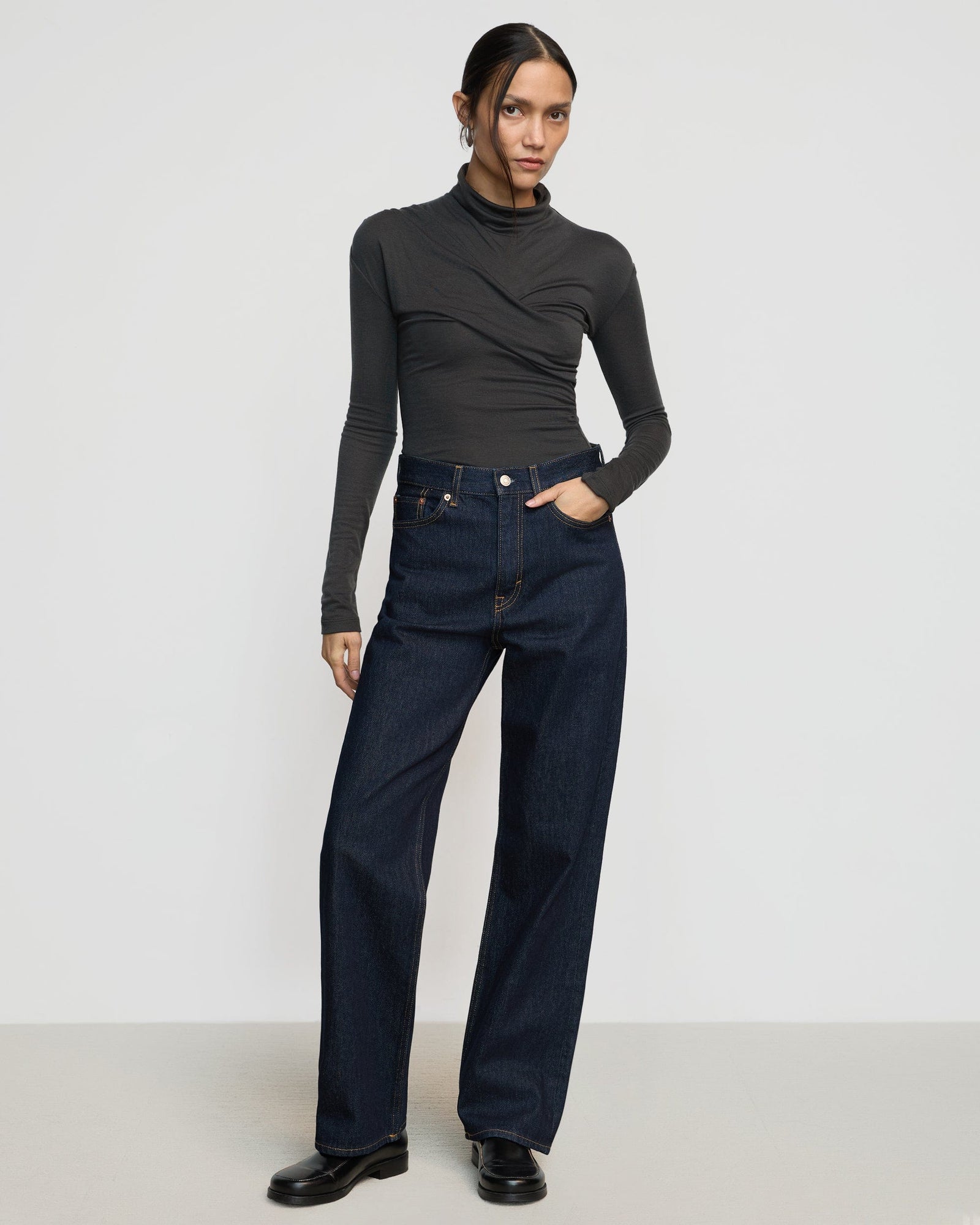 Charlotte | Aubree Front-Twist Tencel-Wool Tee in Size Small