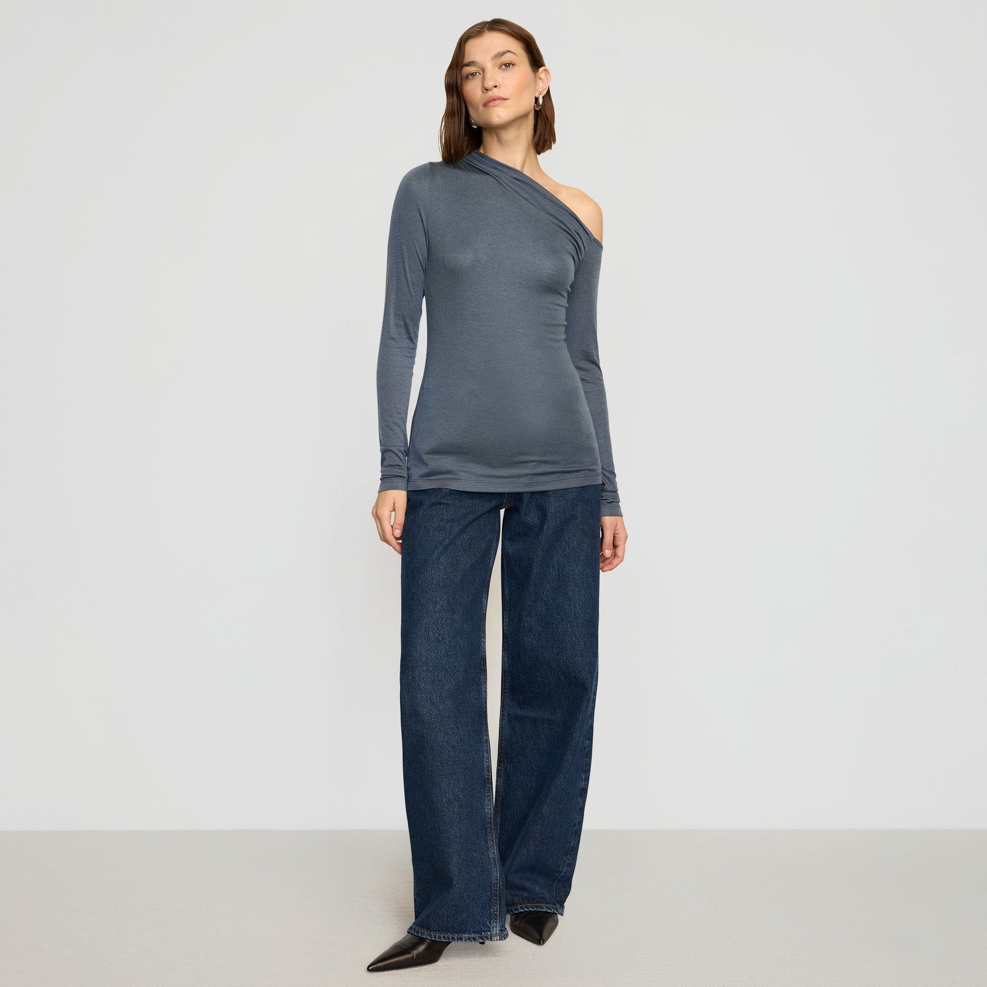 Ayra Tencel-Wool Off-Shoulder Tee | Stratus