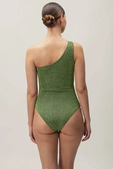 Nikka One Piece | Dua