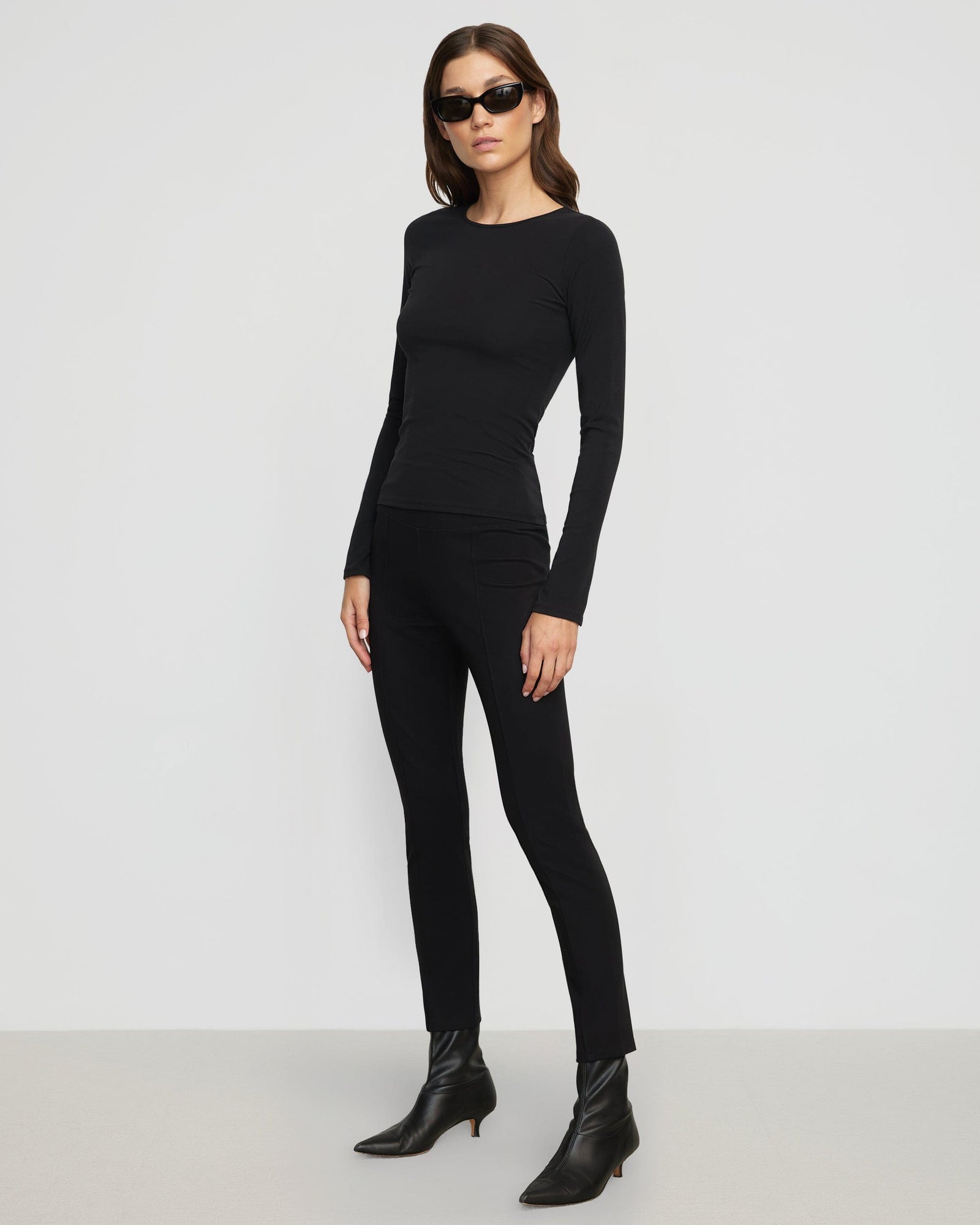 Renee | Bea Slim-Leg Ponte Stretch Pant in Size Extra Small
