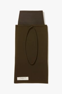Packshot image of the Packable Bag Small—Origami Suiting in Olive | Grid