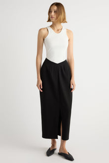 Mali | Coye V-Waist Pencil Skirt in Size Small