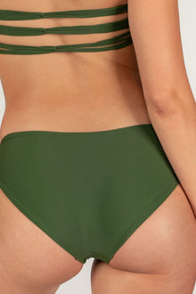 Cruz Bay 2 Bottom | Fresco