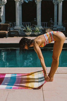 Women | Reversible Packable Beach Towel | Day Trippin'