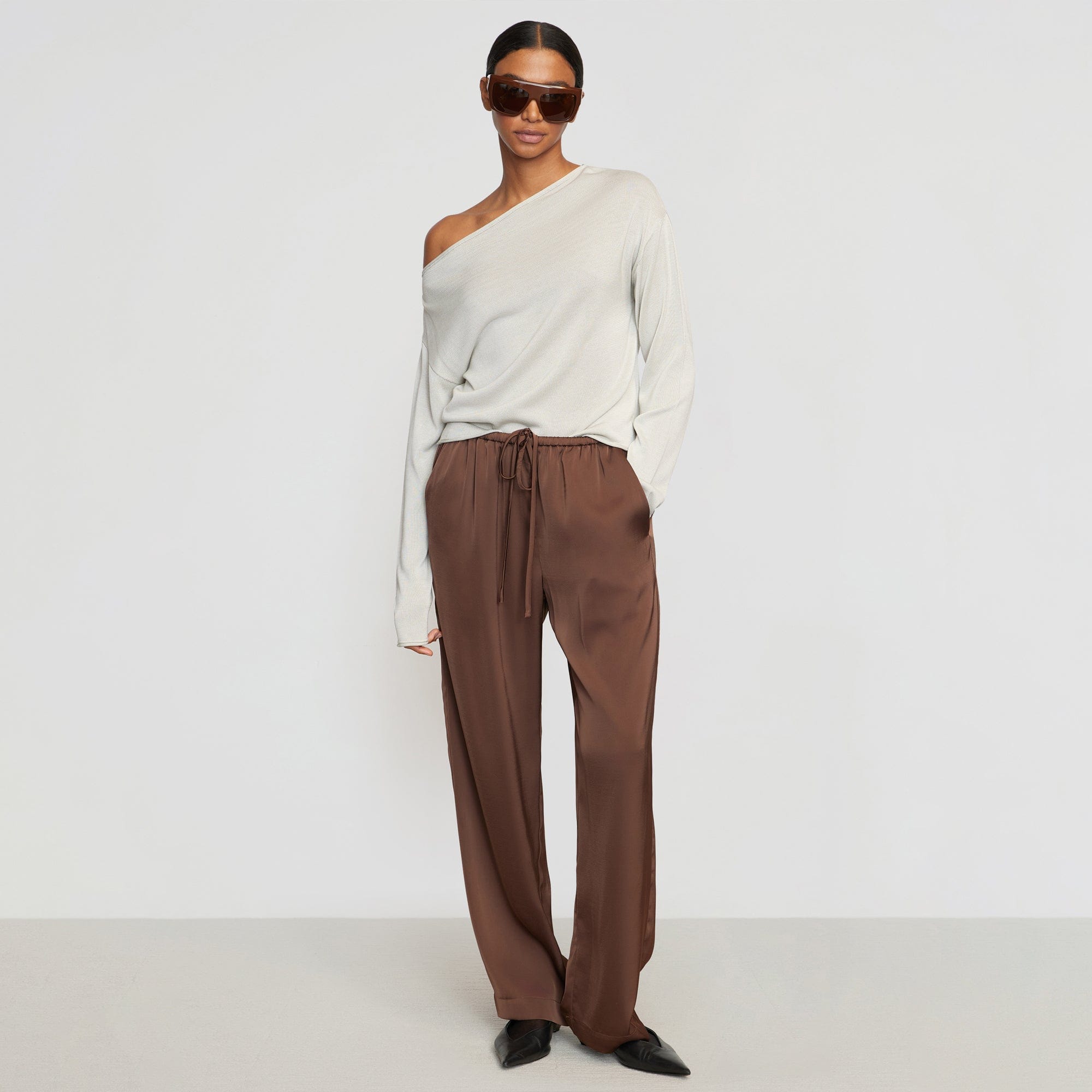 Luisa | Dana Stretch-Waist Satin Pant in Size Medium