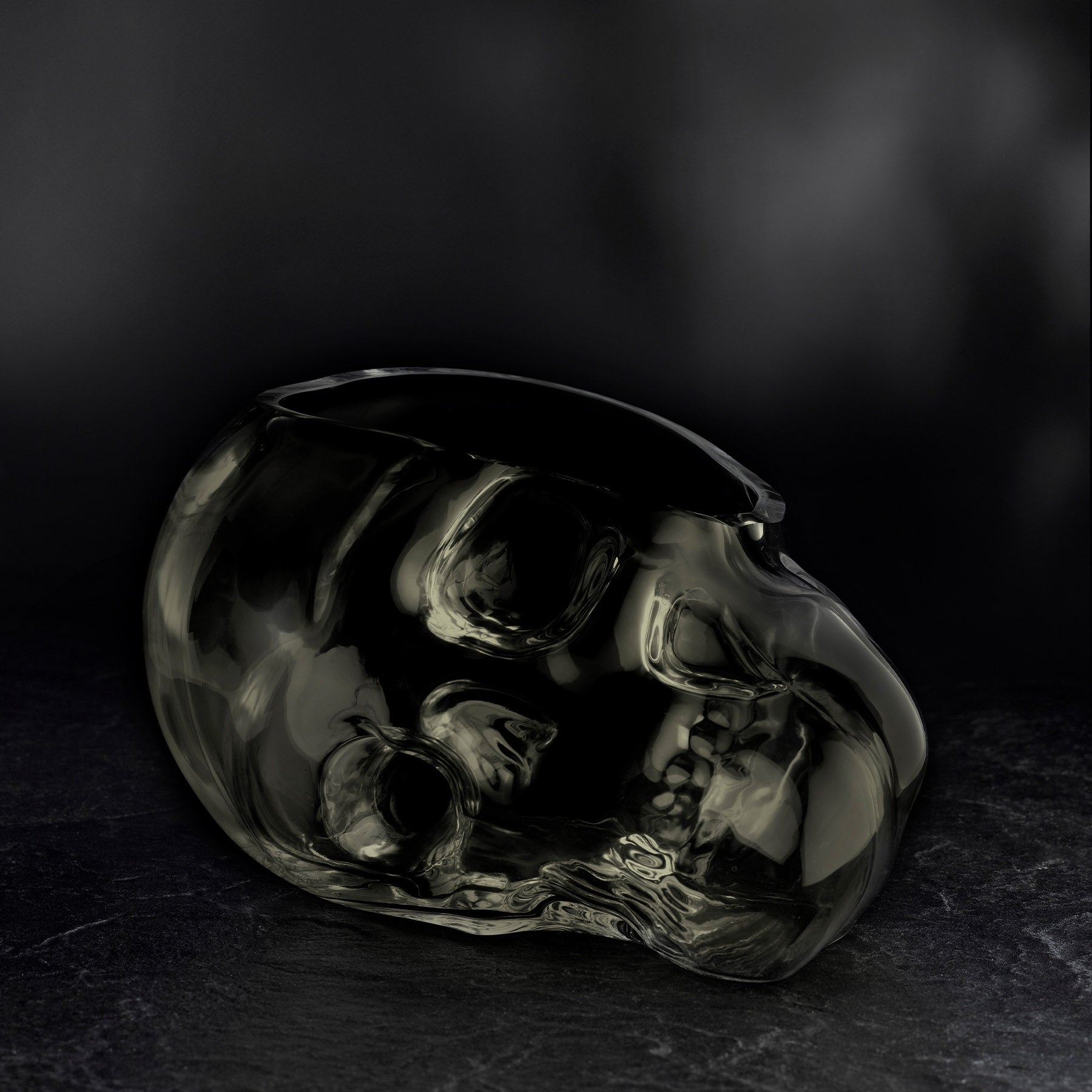 Memento Mori Skull Bowl - Small | Smoke