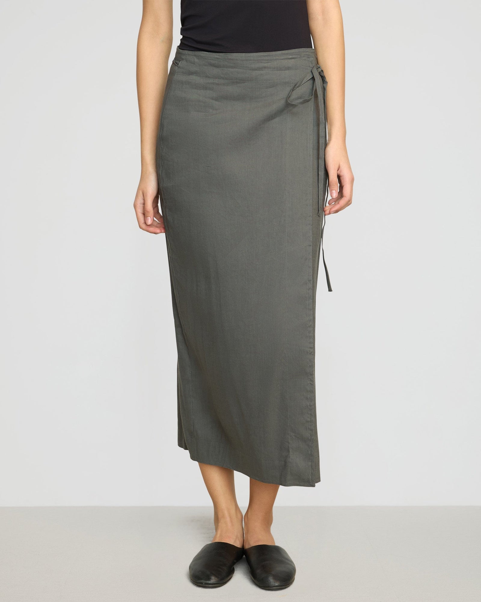 Olivia | Ellie Linen Maxi Wrap Skirt in Size Small