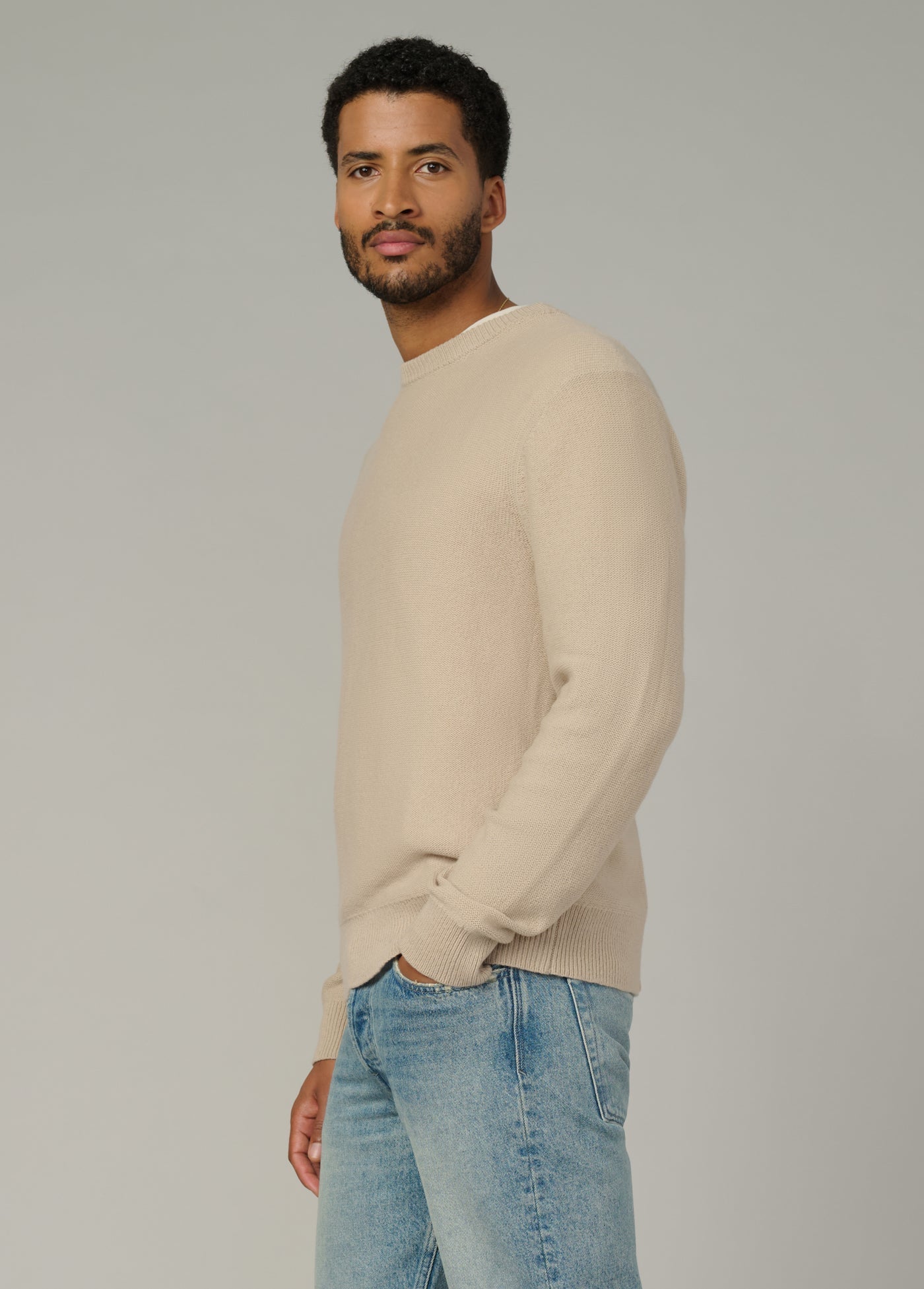 SIMPLY TAUPE