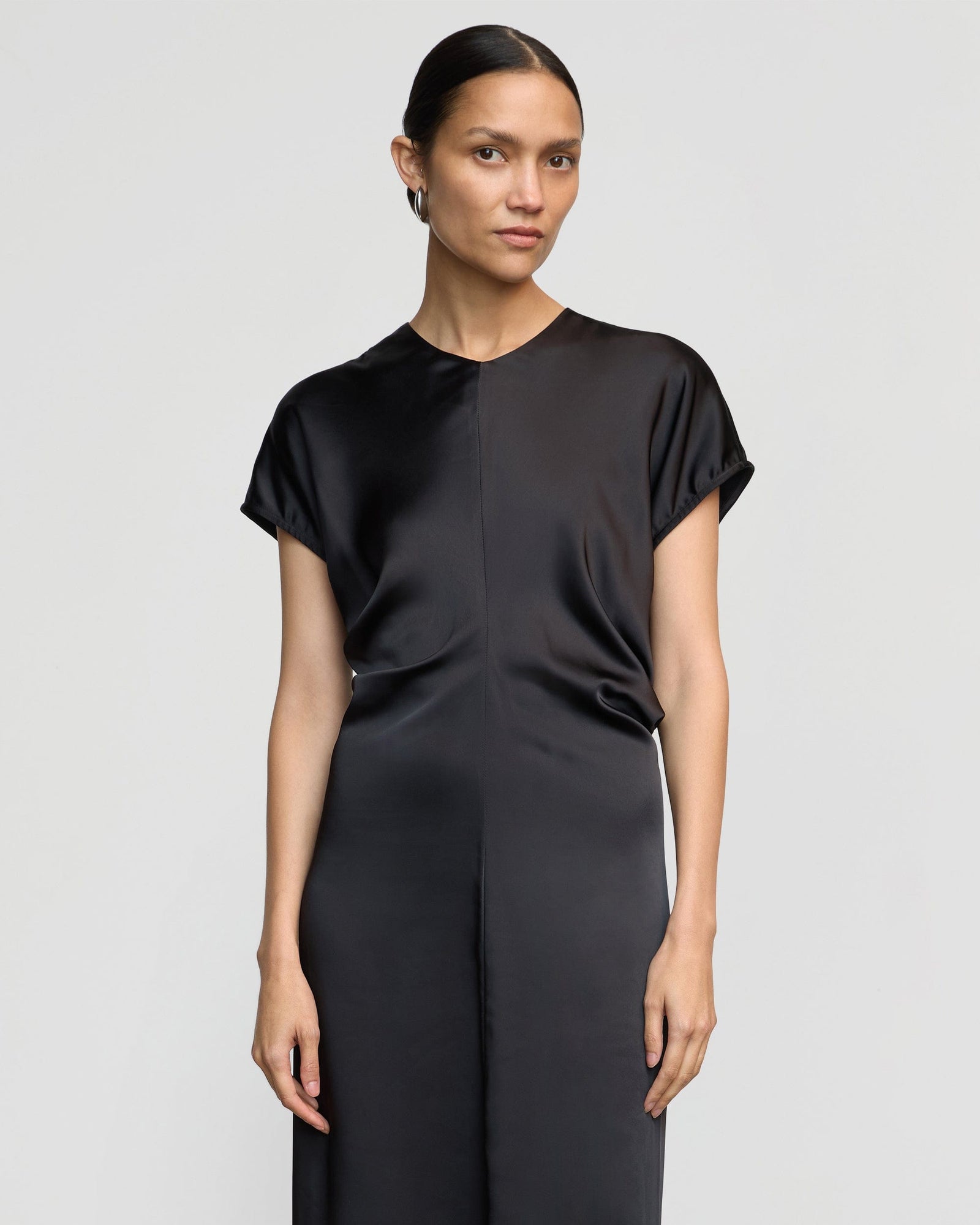 Fiona Curved-Shoulder Dress | Black