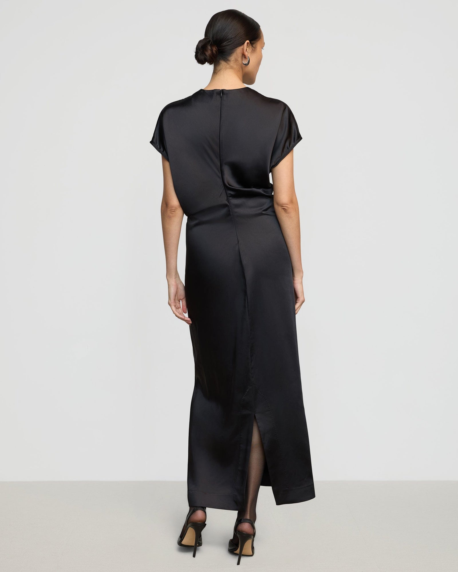 Charlotte | Fiona Curved Shoulder Dress in Size Small