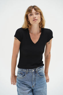 LNA Fitted Rib V Neck Tee in Black