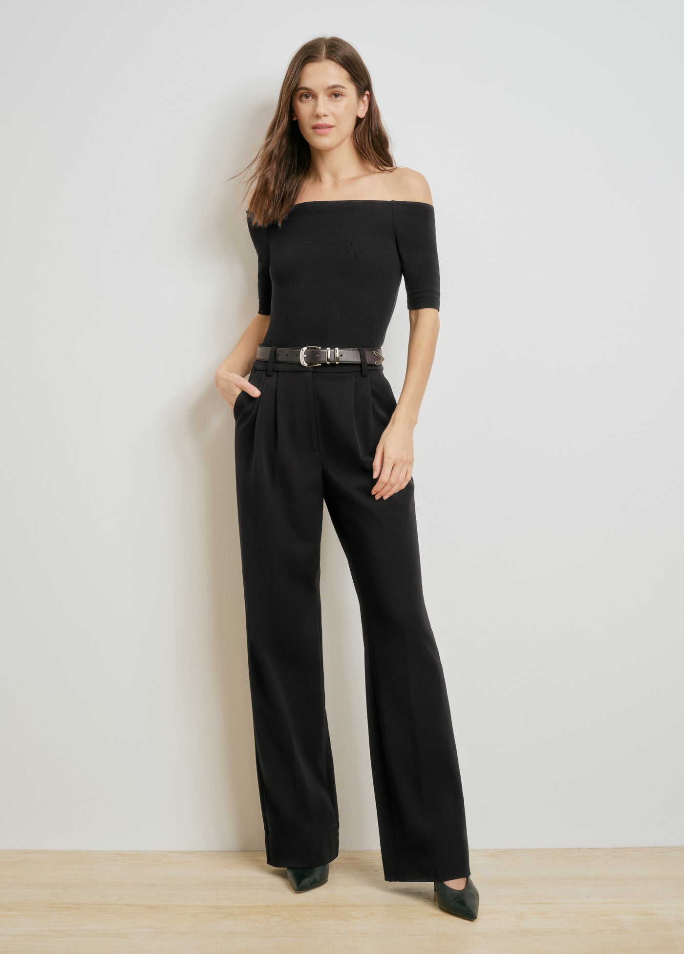The Sara Half Sleeve Top | Black