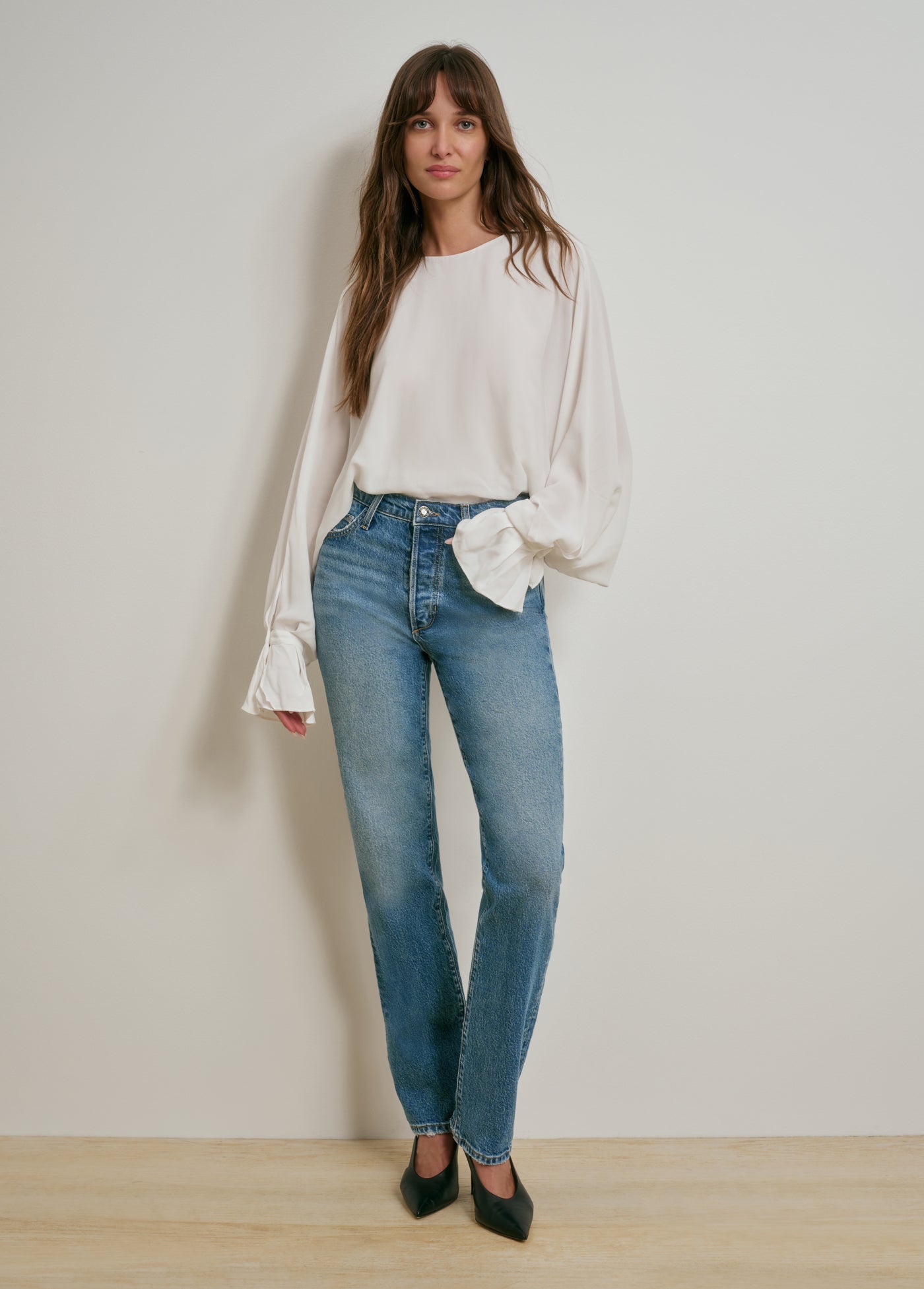 The Jen Mid Rise Slim Straight | Oslo