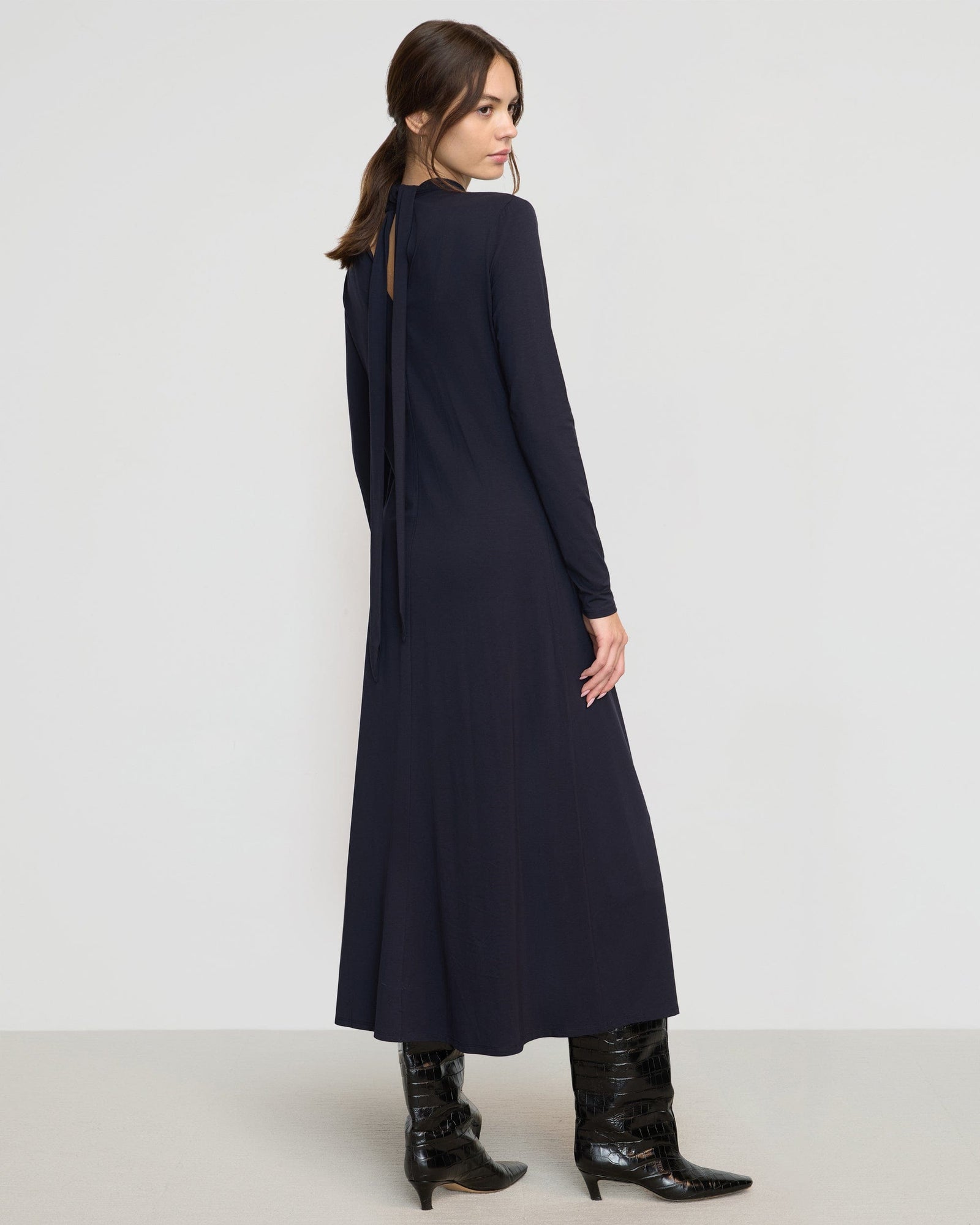 Beate | Helena Scarf-Neck Jersey Dress in Size Extra Small 