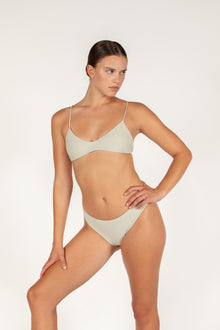 Noam Bottom | Oyster