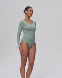 V-Neck Long Sleeve Top | Lemon Meringue
