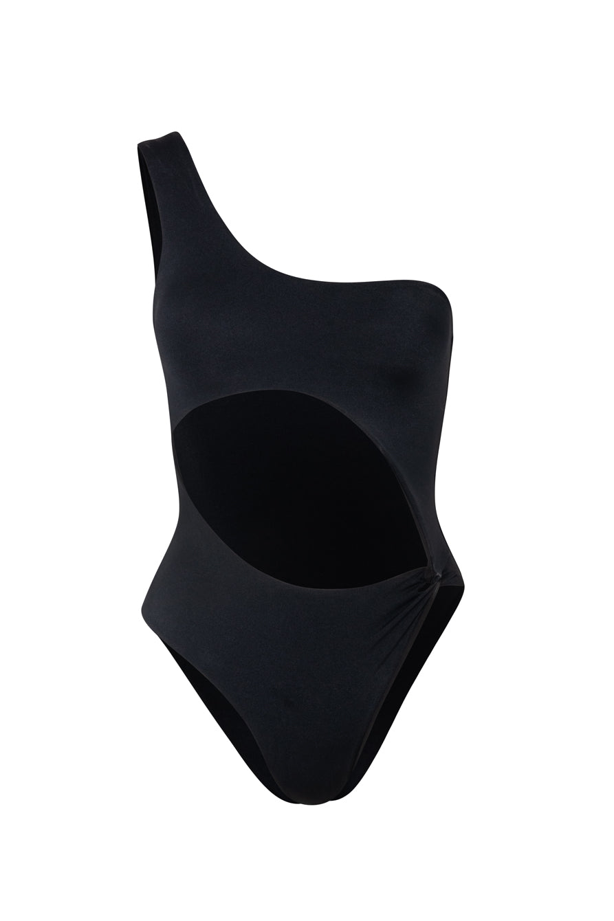NIKKA ONE PIECE PRETO - BAOBAB