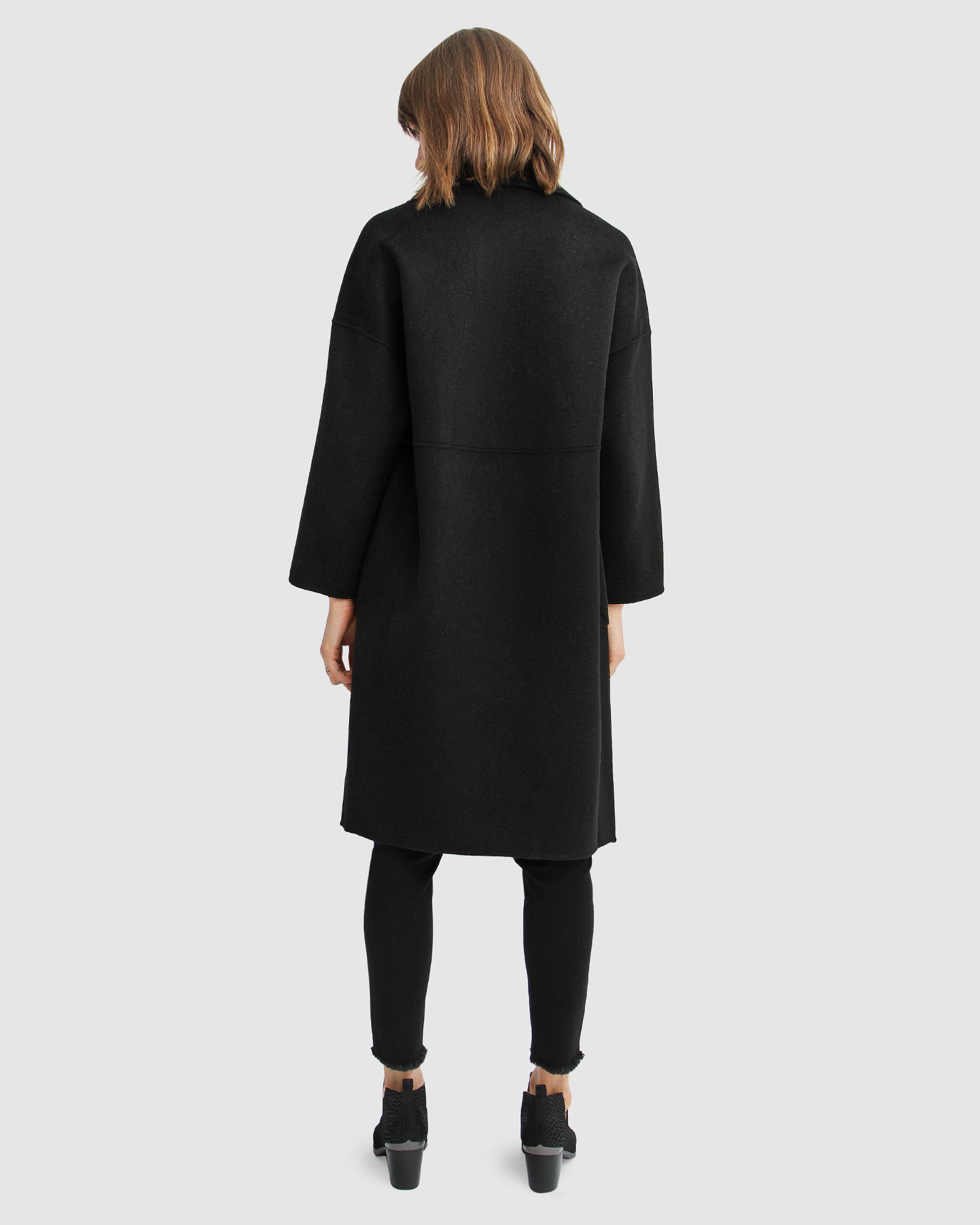 Women | Publisher Double-Breasted Wool Blend Coat | Black
