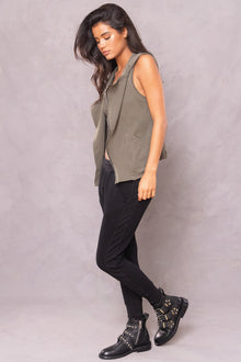 Women | Quilted Racer Jogger | Black