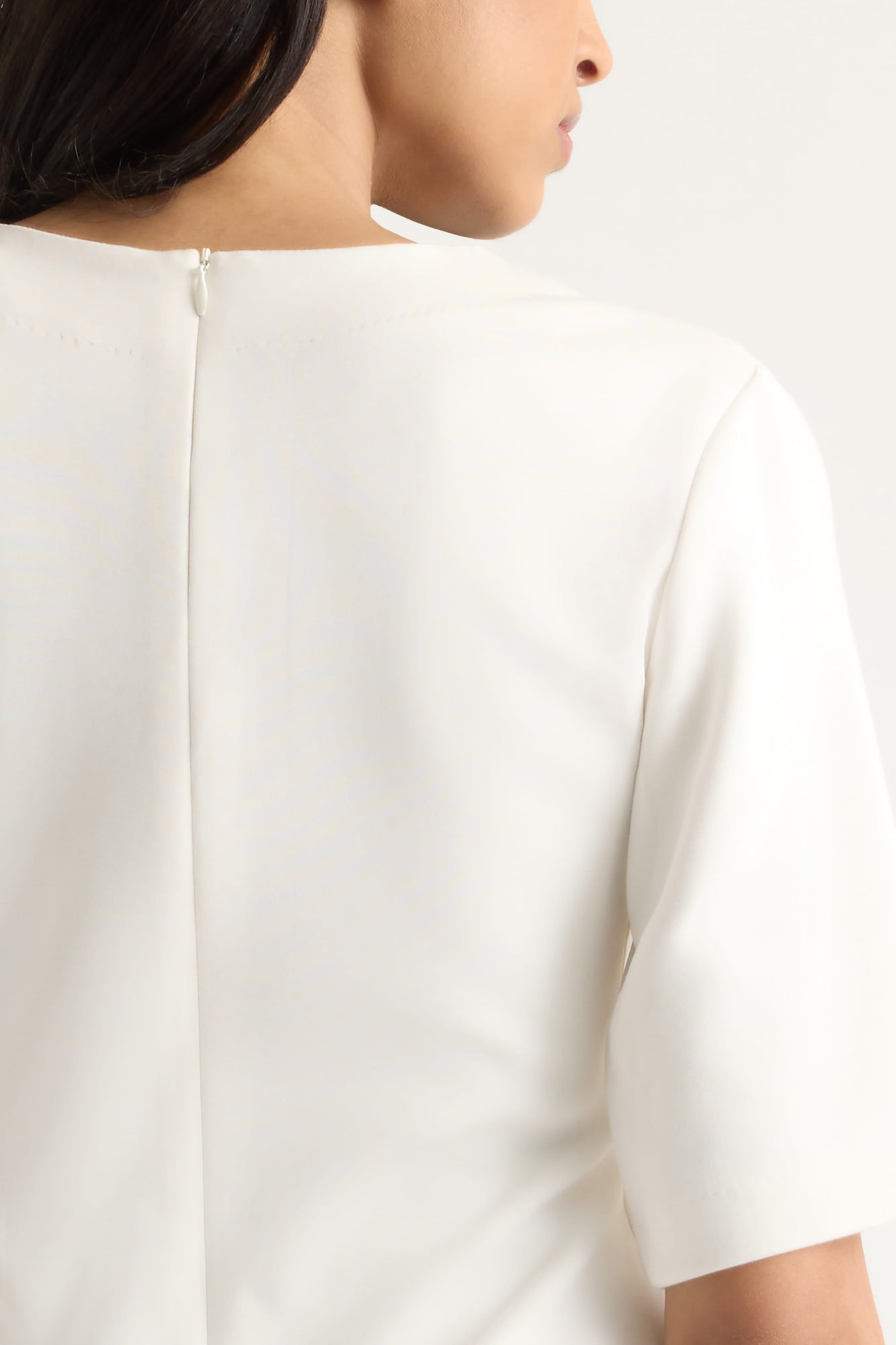Arya | Reem Sculpted Curved-Hem Tee in Size Small