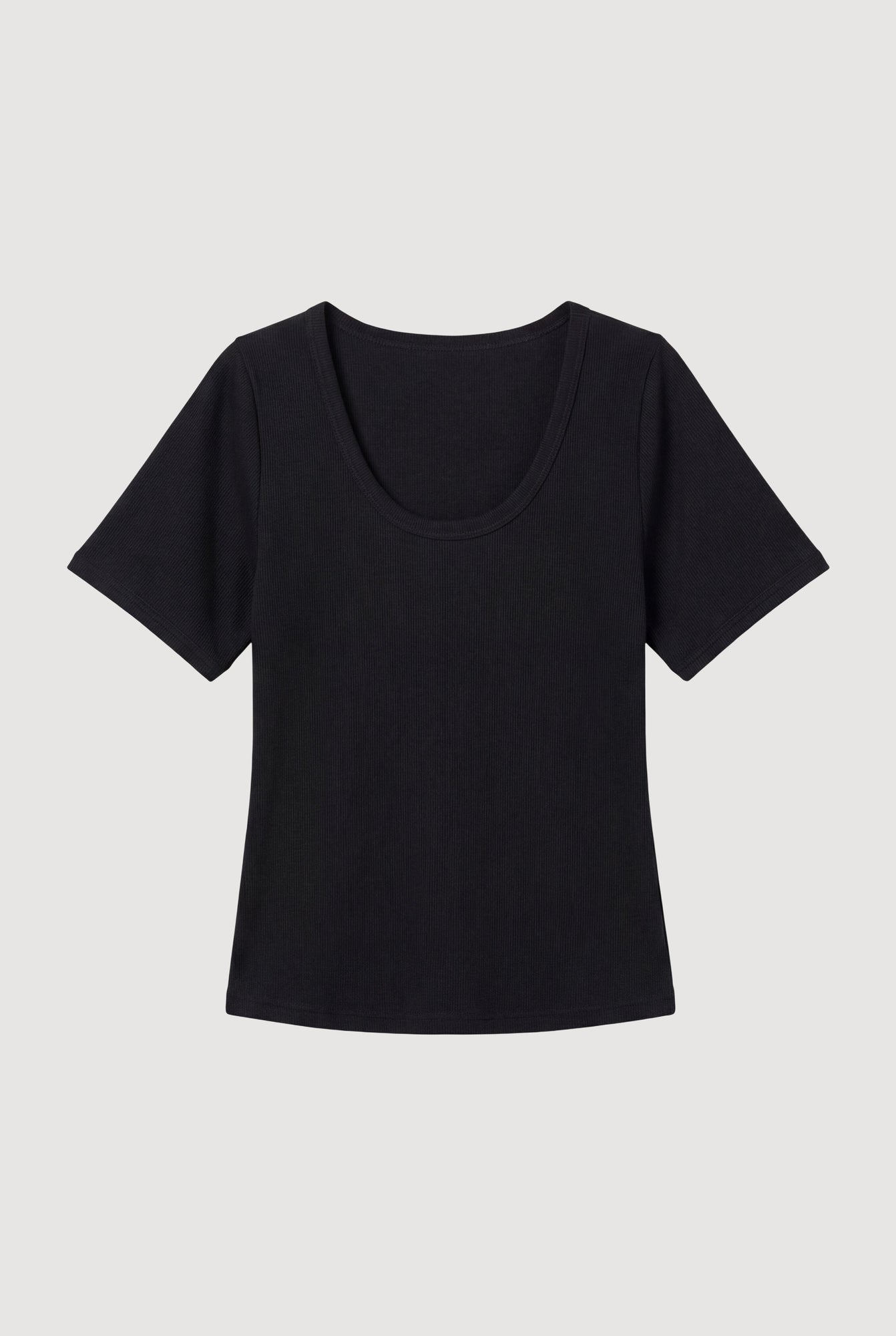 Karolina | Renee Sculpted Scoop-Neck Tee in Size Extra Small - Flat