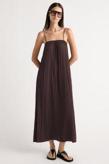Karolina | Solange Crinkled Maxi Dress in Size Extra Small