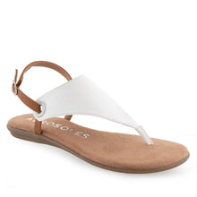 Conclusion Sandal Flat | White Faux Calf