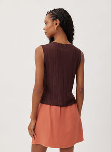 Texture Ribbed Mock Neck Top | Casablanca Brown