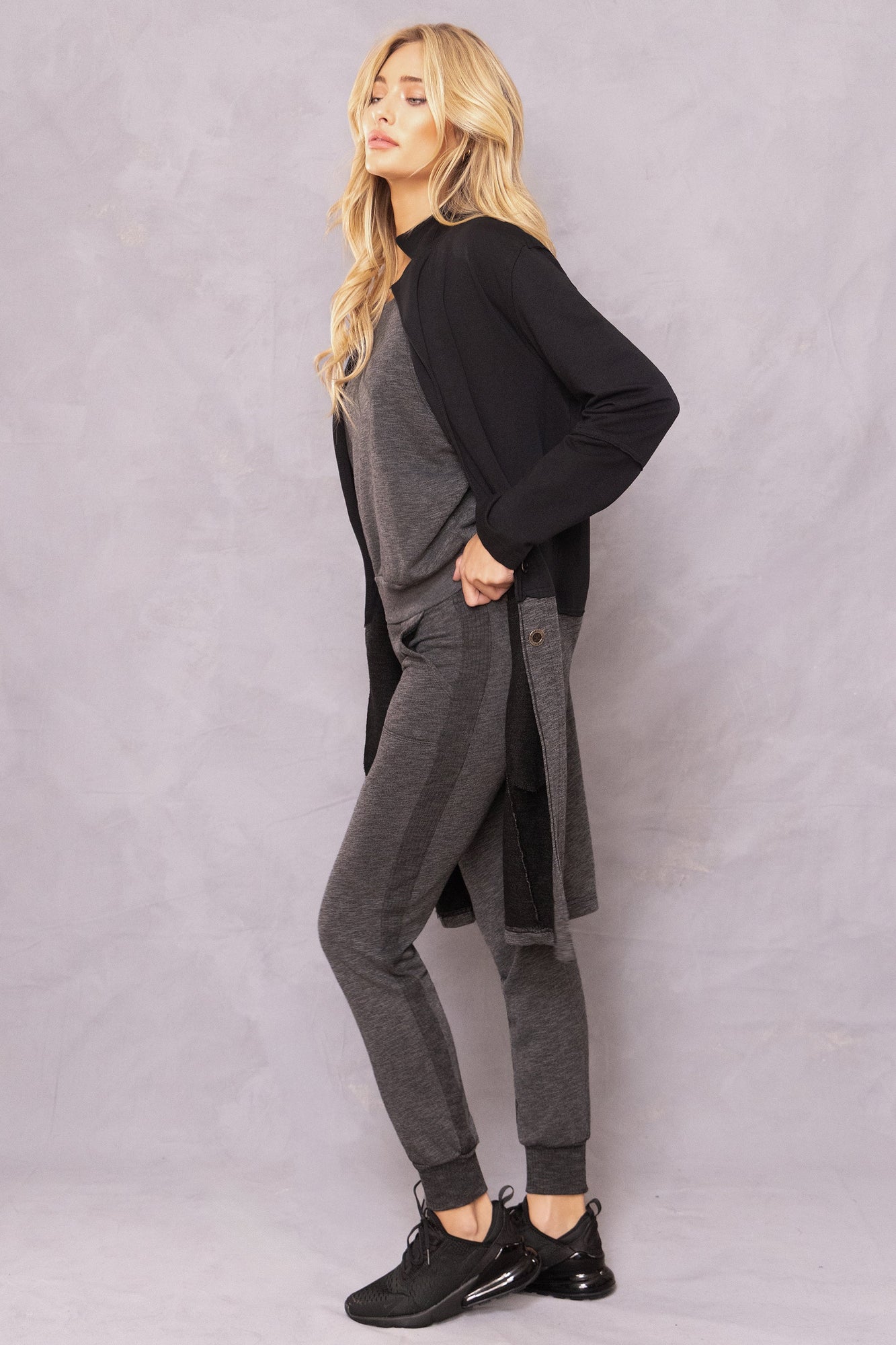 Women | Tonal Striated Jacket | Black