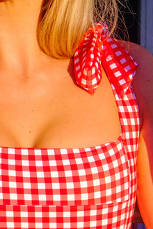 UNE PIECE-Classic Square Neck RED GINGHAM