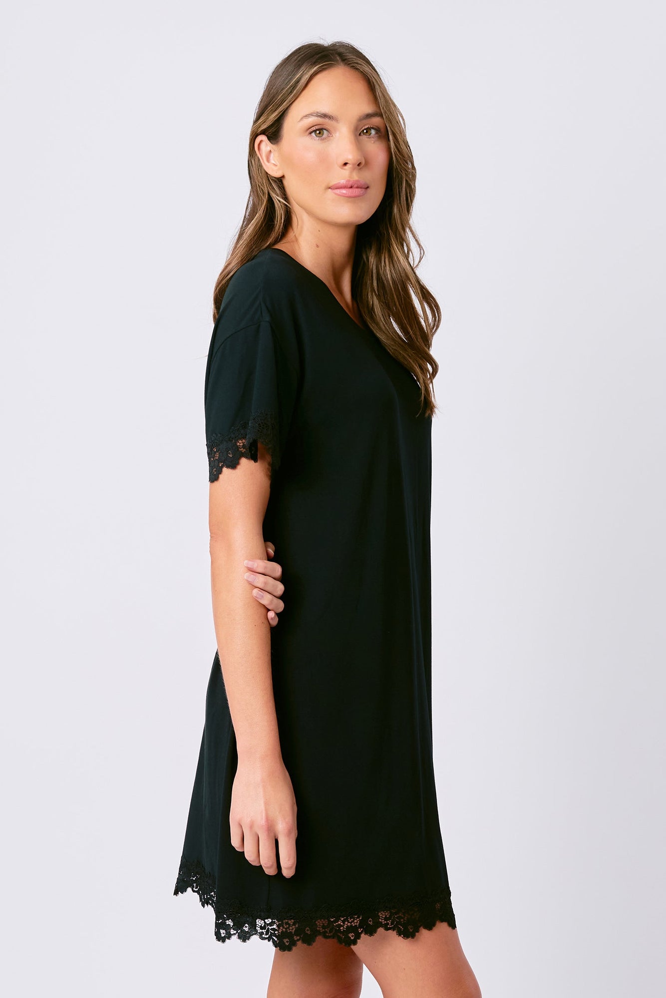 UNE PIECE-Lace Trim Sleep Tee Nightie BLACK