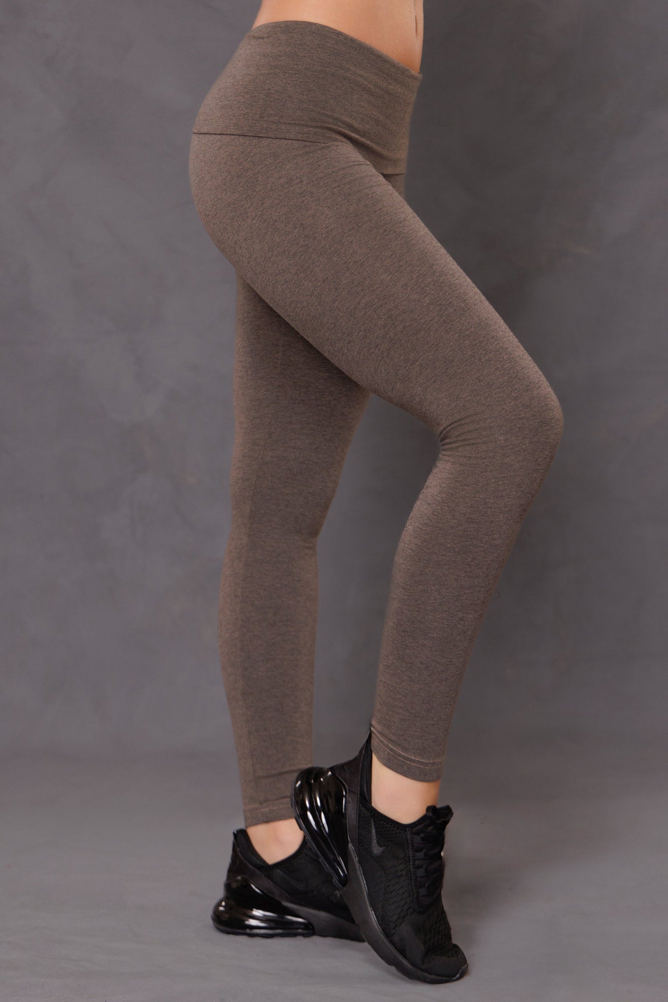Women | Contour Rolldown Ankle Legging | Charcoal/Woodsmoke