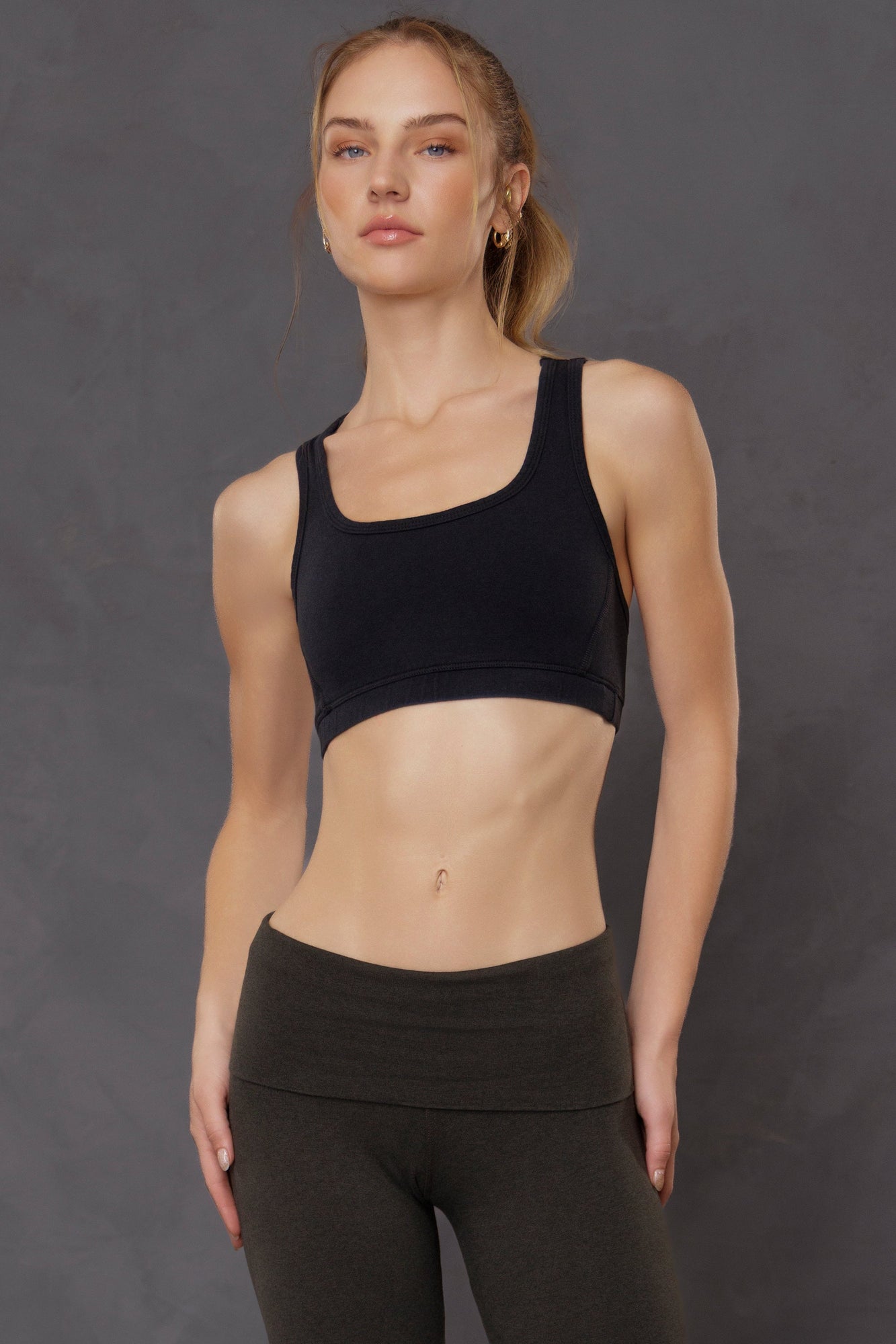 Women | Strappy Back Bra | Charcoal/Jet