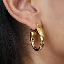 The Loom Hoop | 18K Yellow Gold-Plated