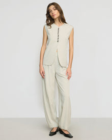 Renee | Yan Wide Barrel-Leg Pant in Size Small