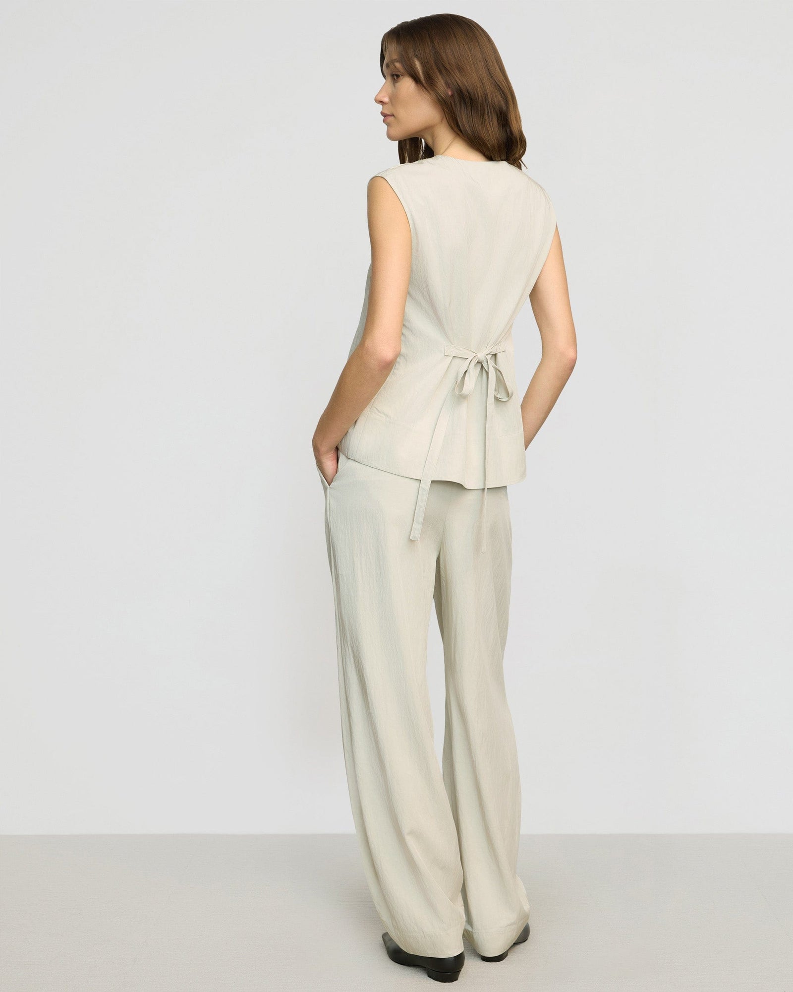 Renee | Yan Wide Barrel-Leg Pant in Size Small
