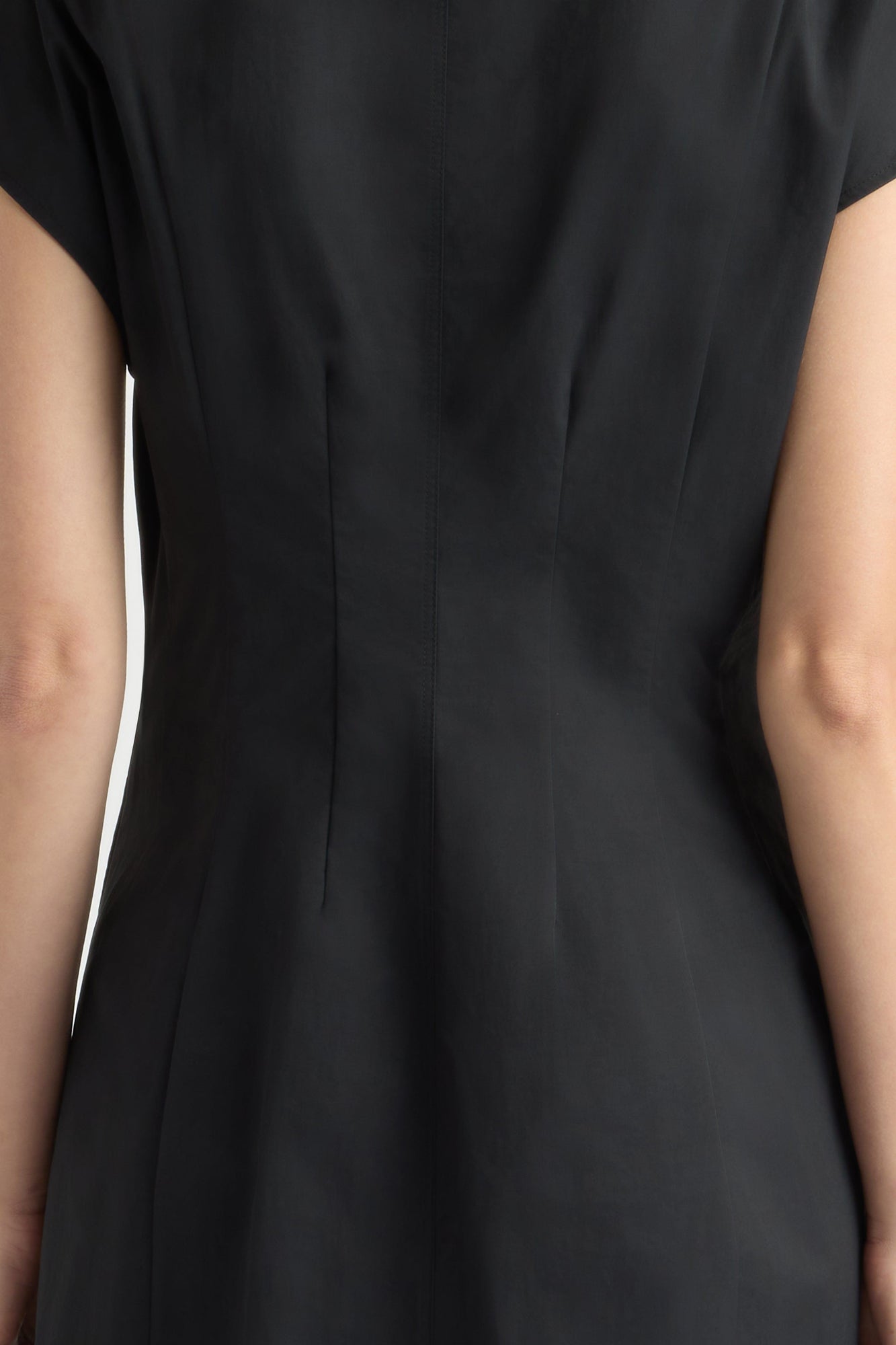 Mali | Zarine Sculpted Button Dress in Size Small